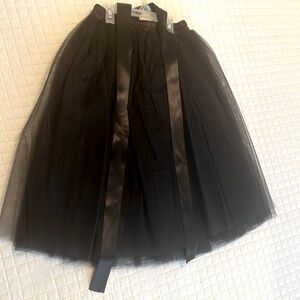 Multilayered tulle skirt